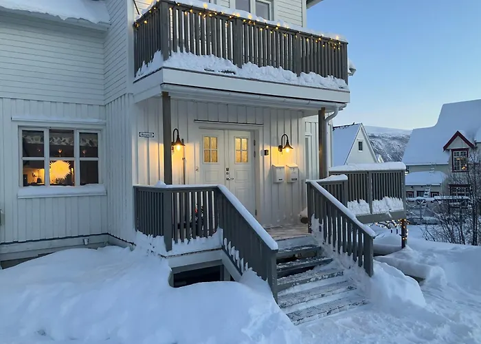 Cozy Northern Light דירה טרומסה